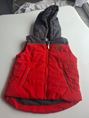 Blouson sans manche 18 mois
