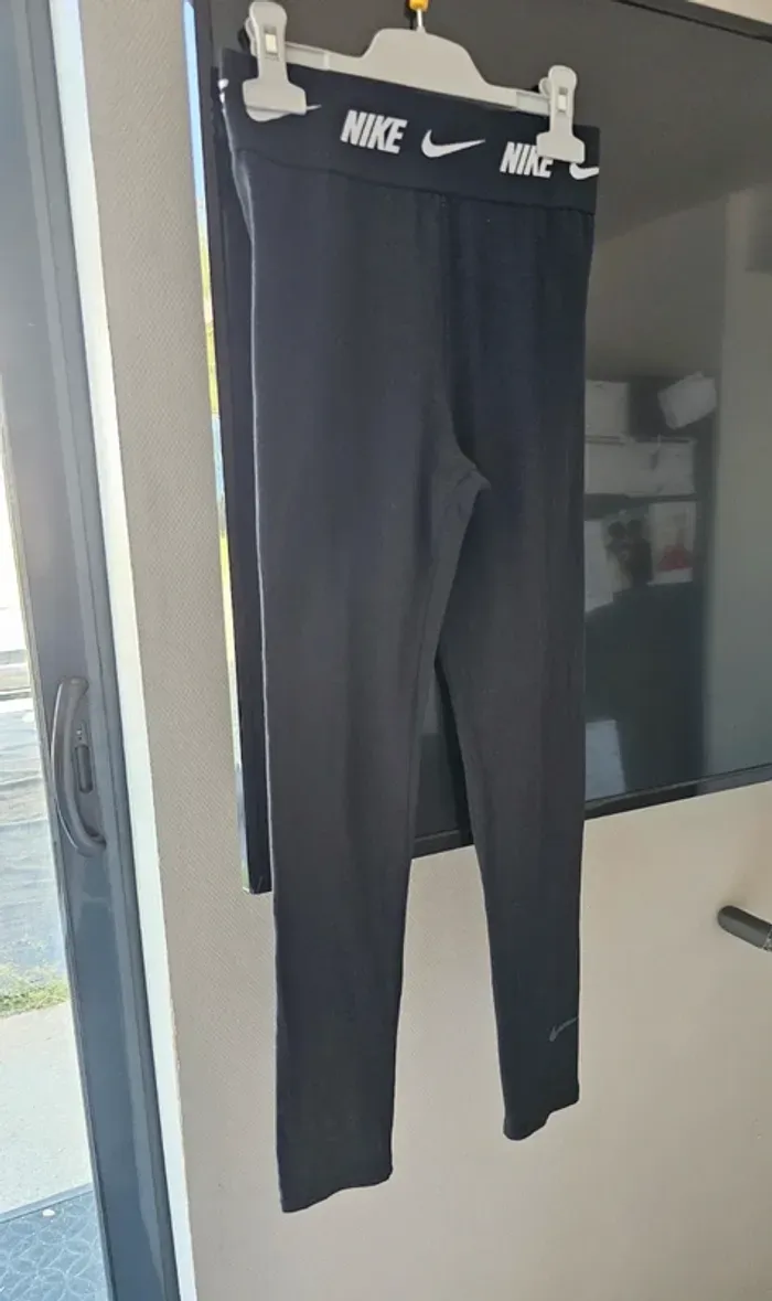 Legging Nike fille noir xl + 1 gratuit - photo numéro 3