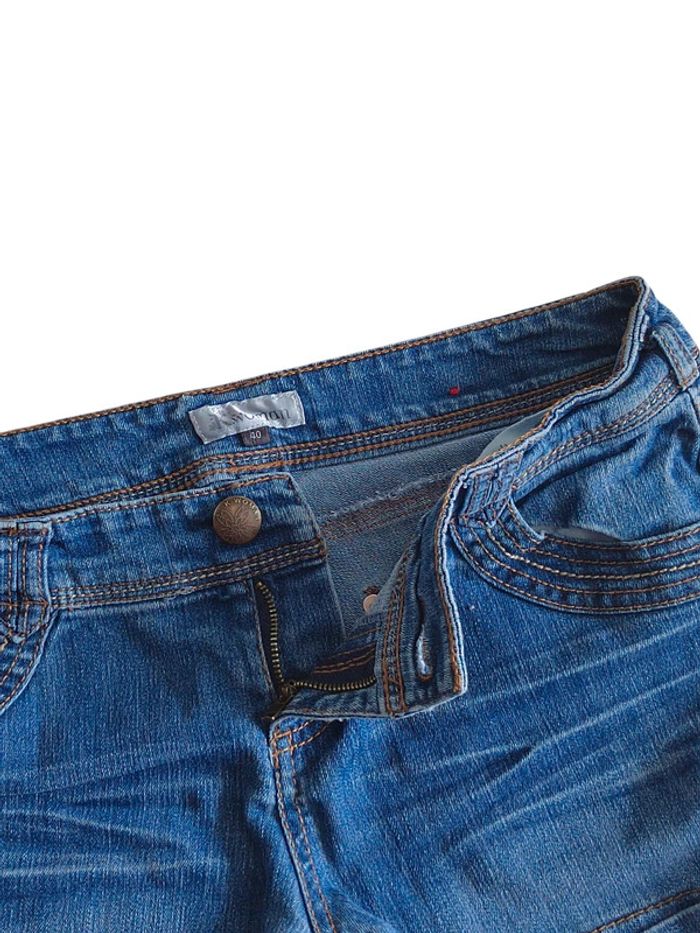 T-shirt Disney + short en jean Kiabi, taille 40 + sac à dos Disney - photo numéro 3