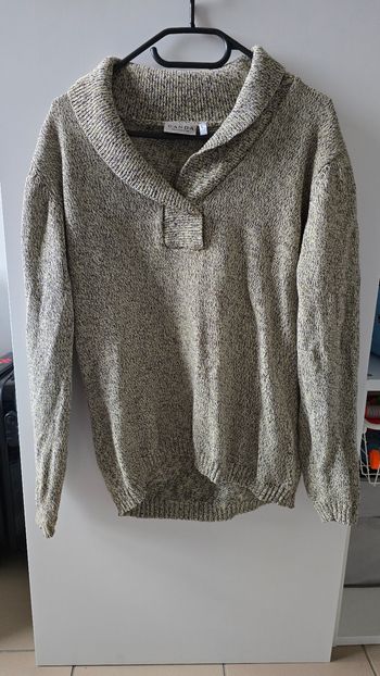 Pull canda taille L