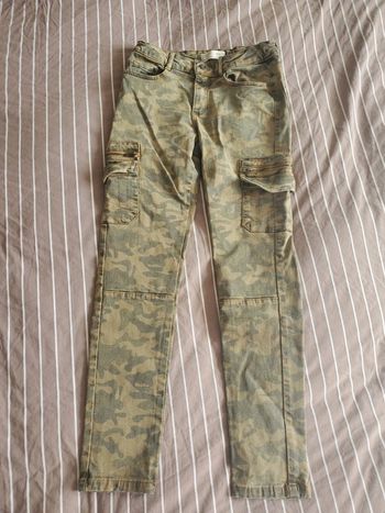 Jean kaki militaire treillis Zara taille réglable 10 ans