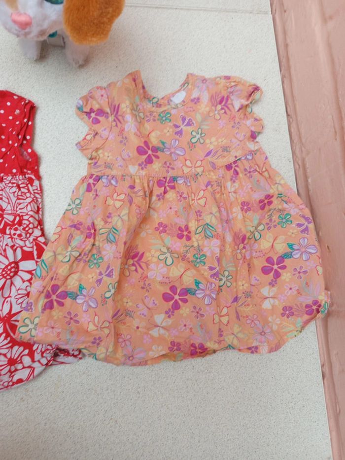 Lot de robe c et a taille 6mois - photo numéro 2