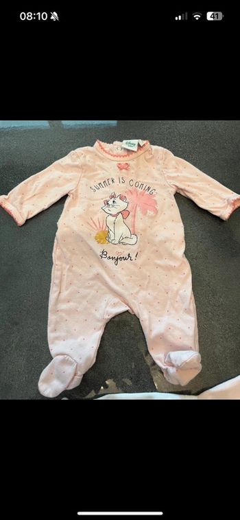 Pyjama Marie Disney taille 1 mois