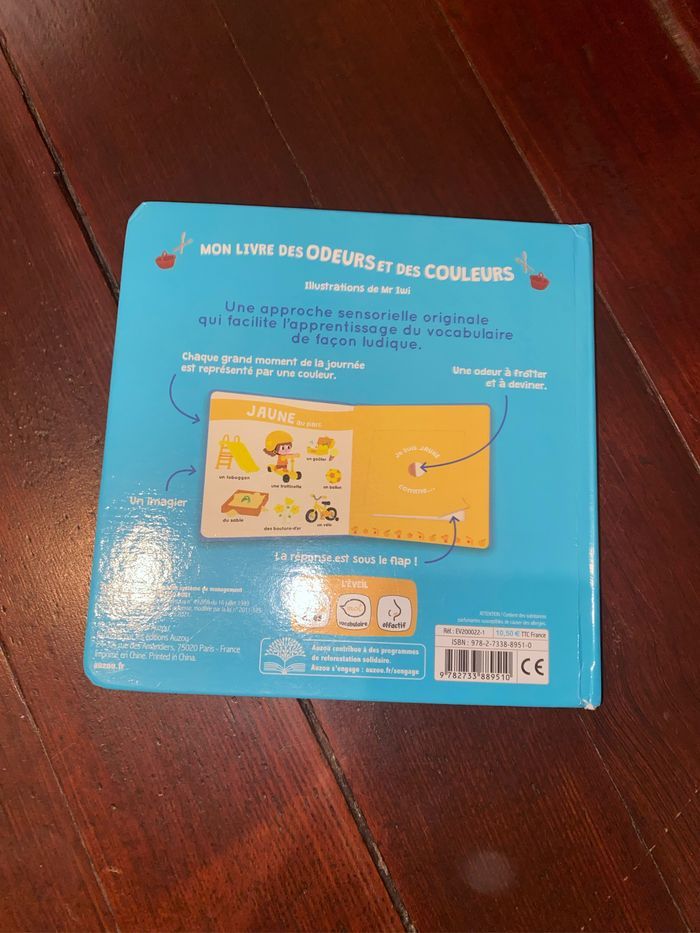 Mon livre des odeurs et des couleurs - photo numéro 2