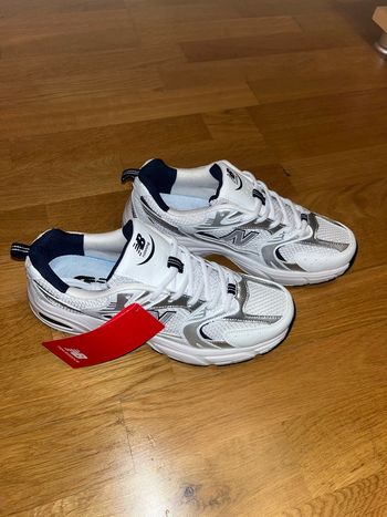New balance 530