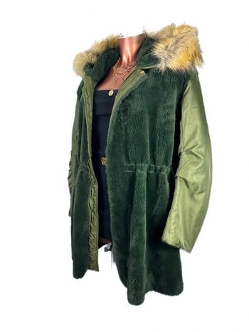 Magnifique parka fausse fourrure