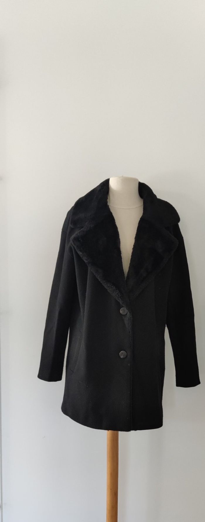 Manteau marque Villa taille 36 noir femme - très bon état