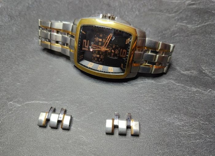 Montre Lotus Homme