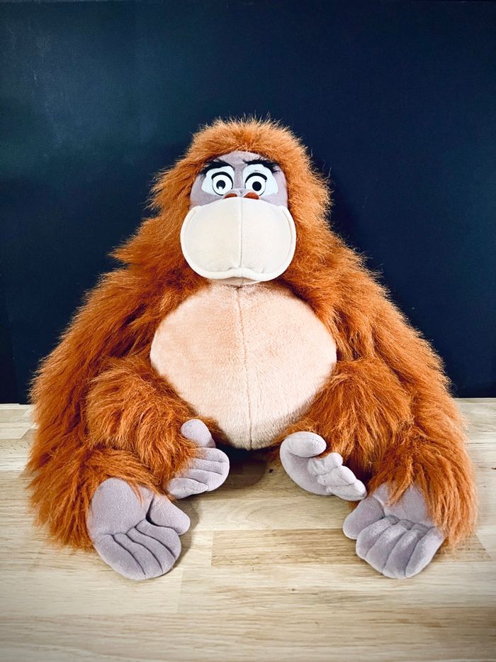 Grande Peluche Roi Louie 50 cm - Livre de la Jungle Disney Store - Orang Outang