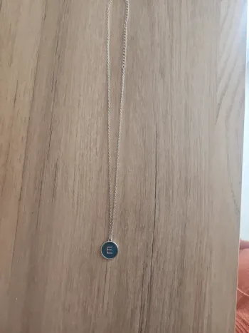 Collier Claire's E