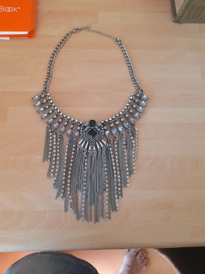 Collier fantaisie