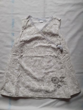 Robe blanche et beige motif fleurs