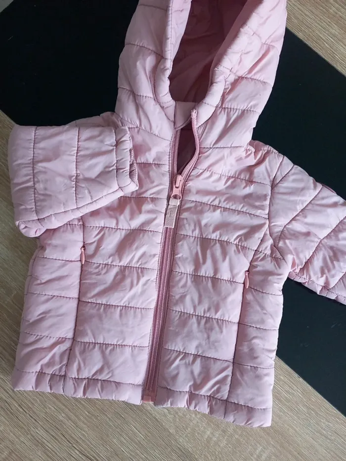 Doudoune rose légère, bébé 6 mois - photo numéro 5