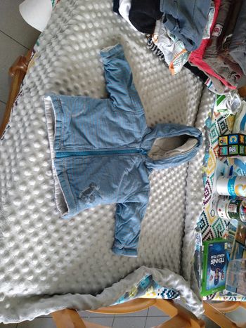 Gilet chaud tout compte fait 3 mois