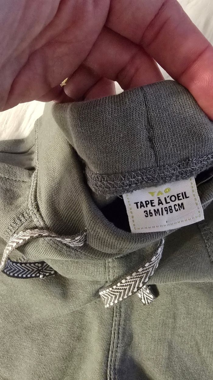 (Neufs non portés) ensemble teeshirt et pantalon molleton 36mois garçon - photo numéro 5