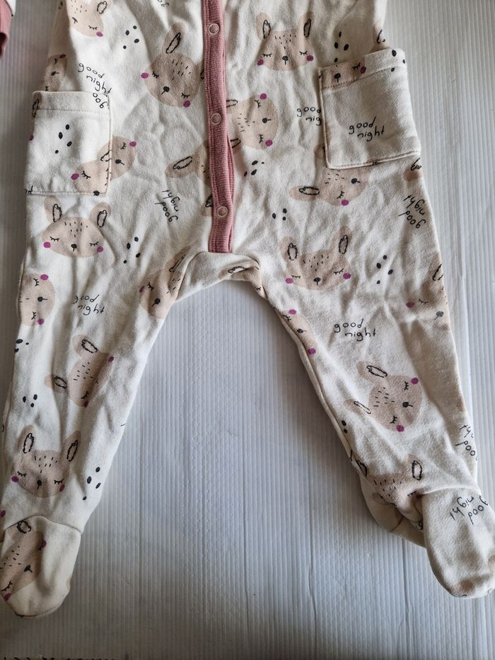 Pyjama bébé fille 12 mois (73-76 cms) - photo numéro 3