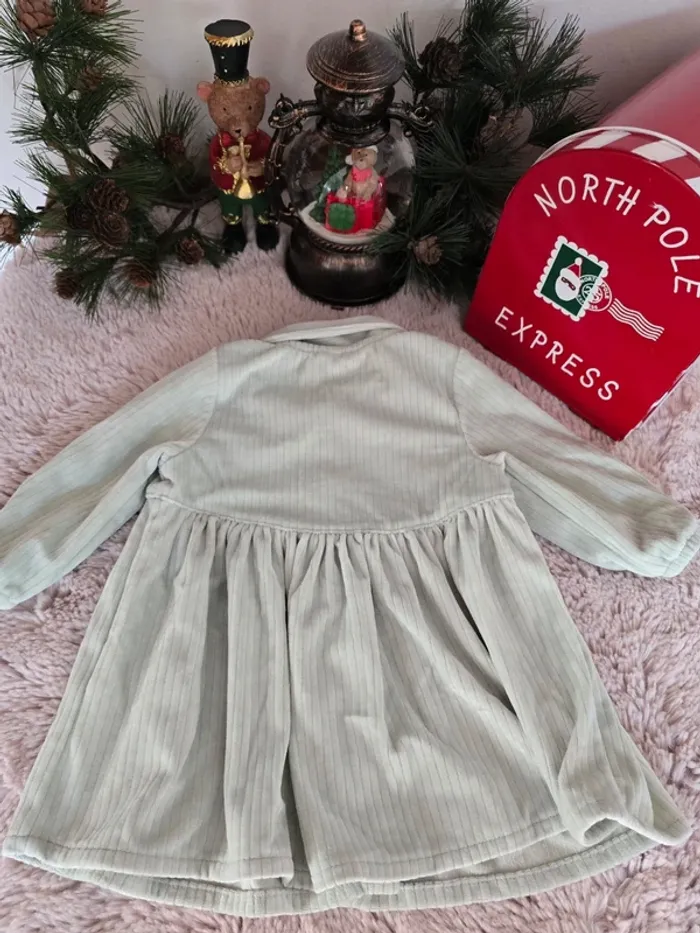 Robe velours côtelé bébé – 6 mois - photo numéro 2