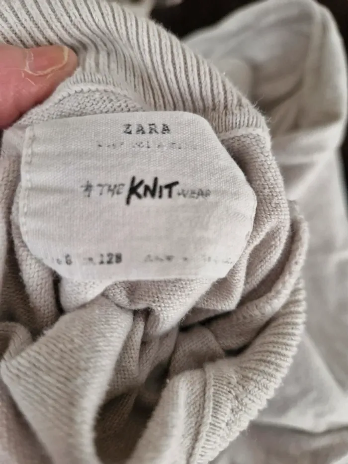Pull très fin zara creme 8 ans - photo numéro 2