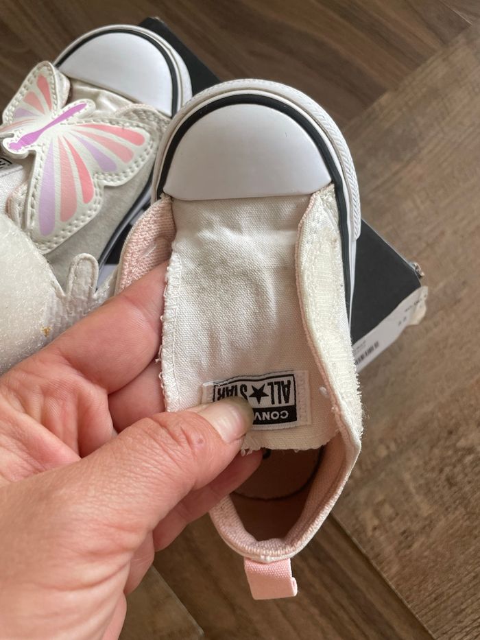 Converse papillon T22 - photo numéro 2