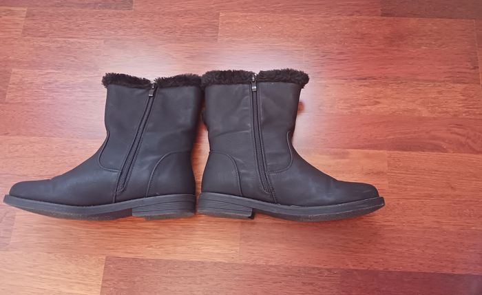Bottines fourrées  pointure 39 - photo numéro 5