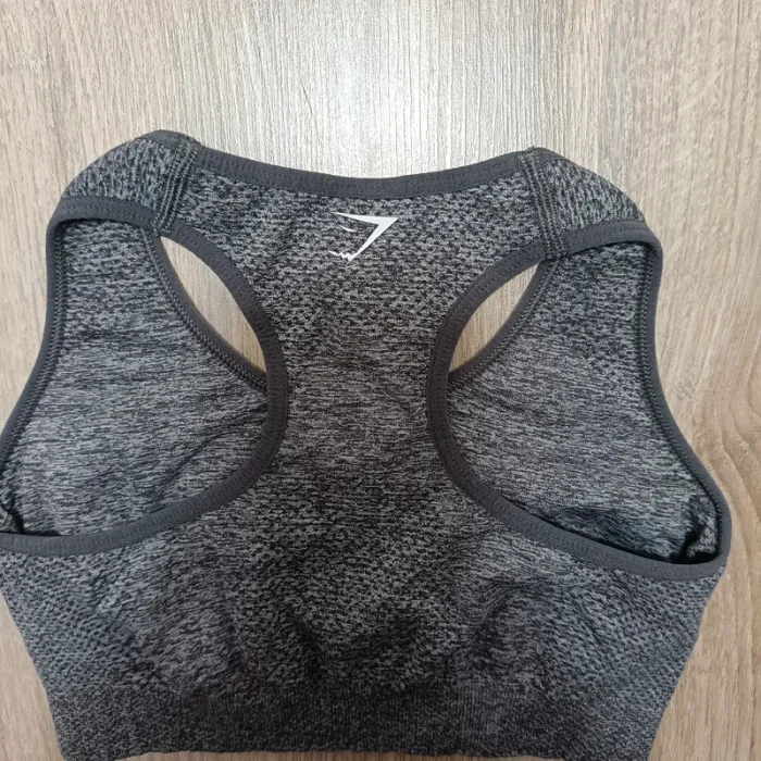 Brassière gymshark femme hauts gris xs - photo numéro 4