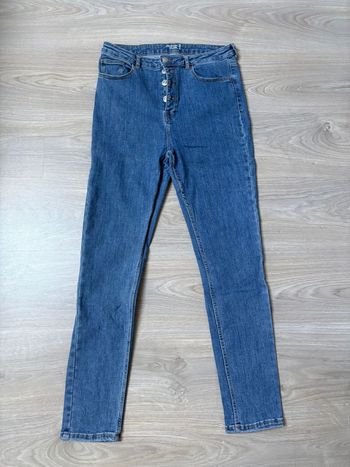 Jeans kiabi Taille 44