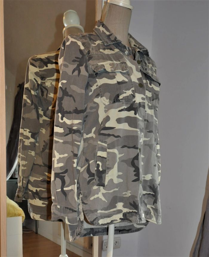 ZARA chemise camouflage t.XS tb état - photo numéro 3