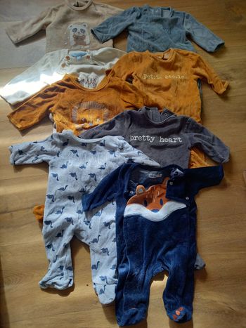 Lot de 8 pyjamas hiver 3 mois