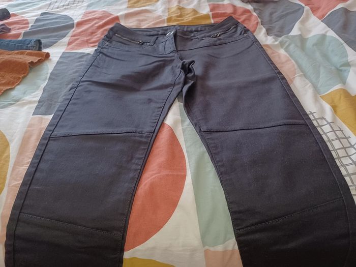 Pantalon noir - photo numéro 3
