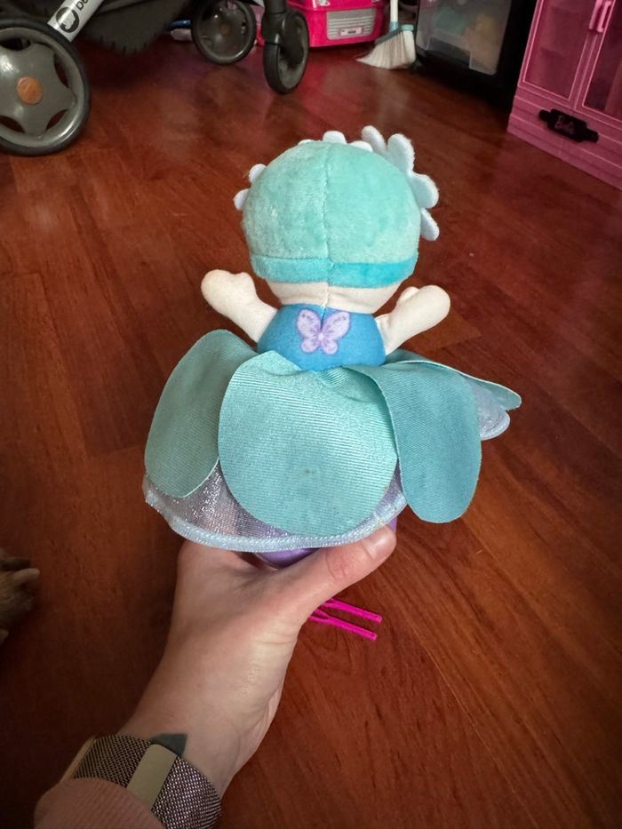 Poupée magique - photo numéro 3