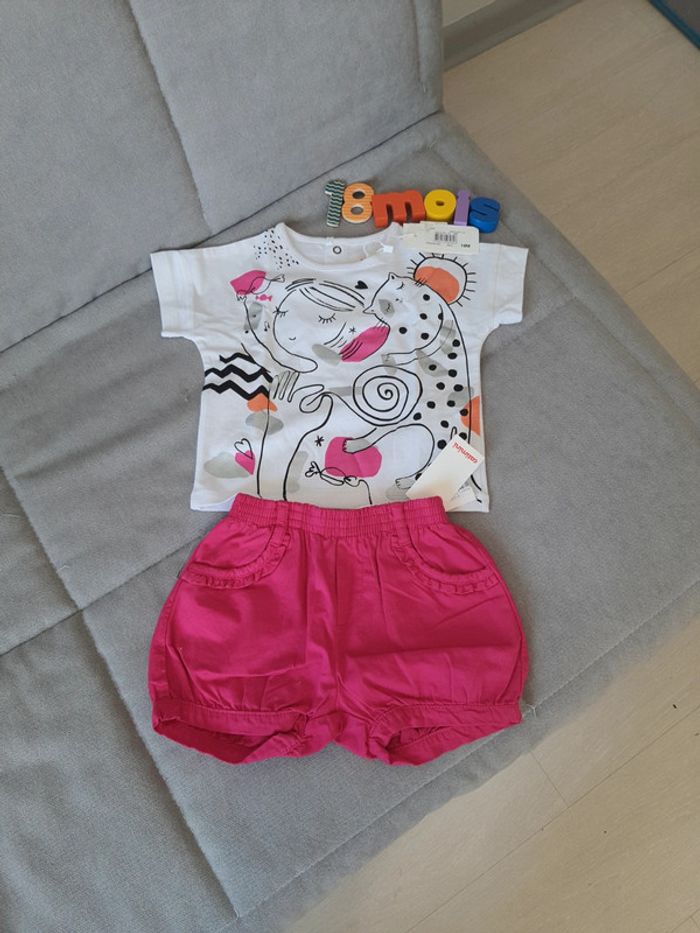 Ensemble short et tee-shirt Catimini taille 18 mois neuf avec étiquettes
