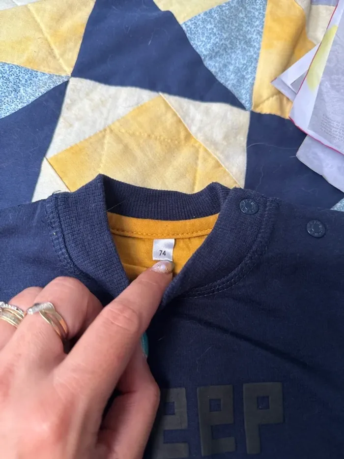 Pull bleu marine - photo numéro 2