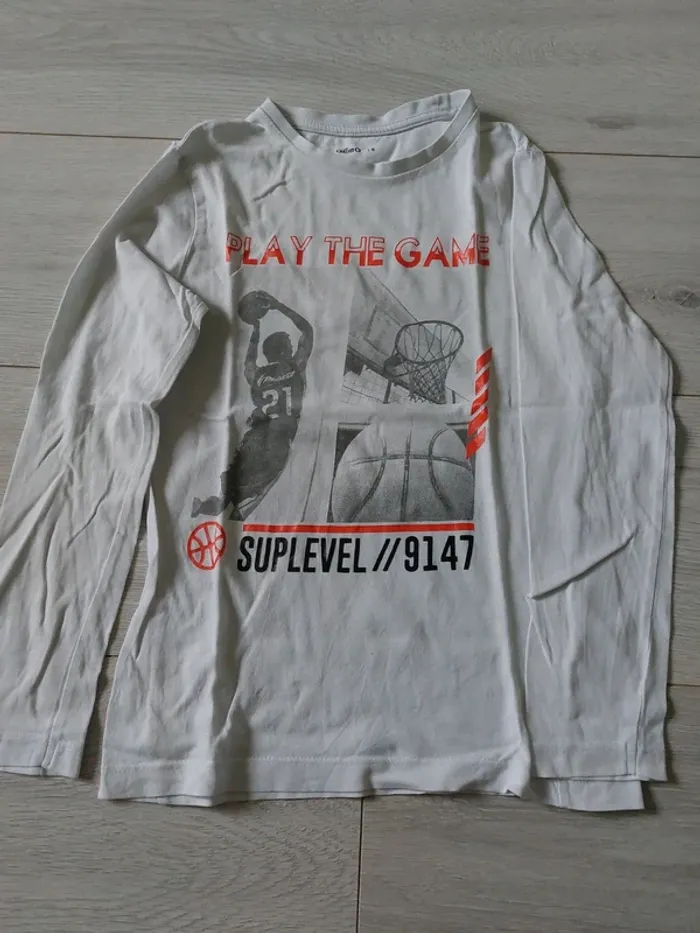 T-shirts 8ans - photo numéro 2