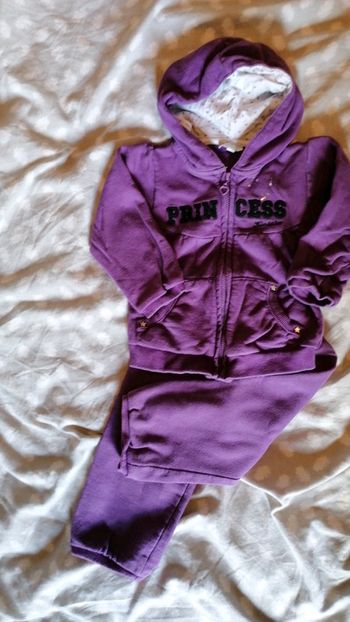 Ensemble jogging Kimbaloo 24mois