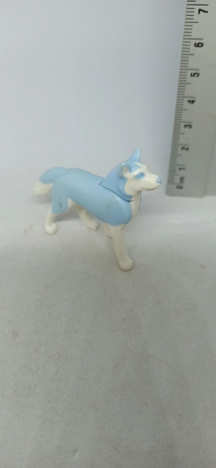 Chien de traîneau husky bleu et blanc playmobil