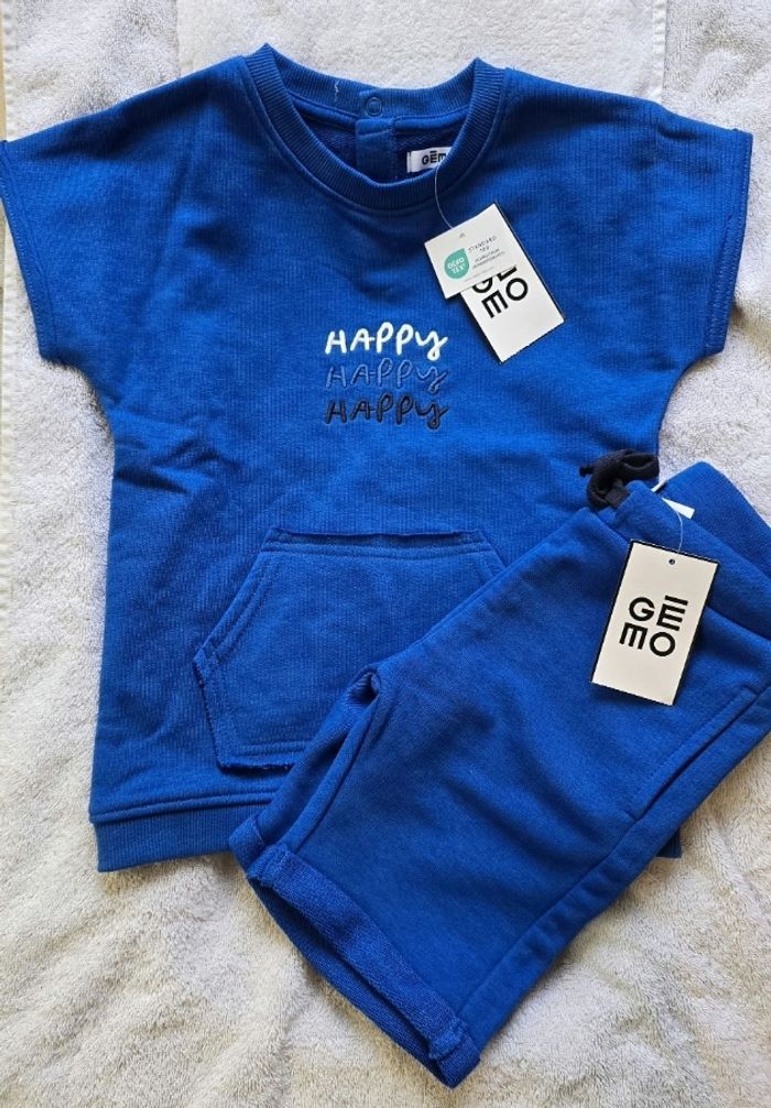 Neufs(non portés) 🏷 superbe ensemble sweat mc et short 4 ans garçon 💙