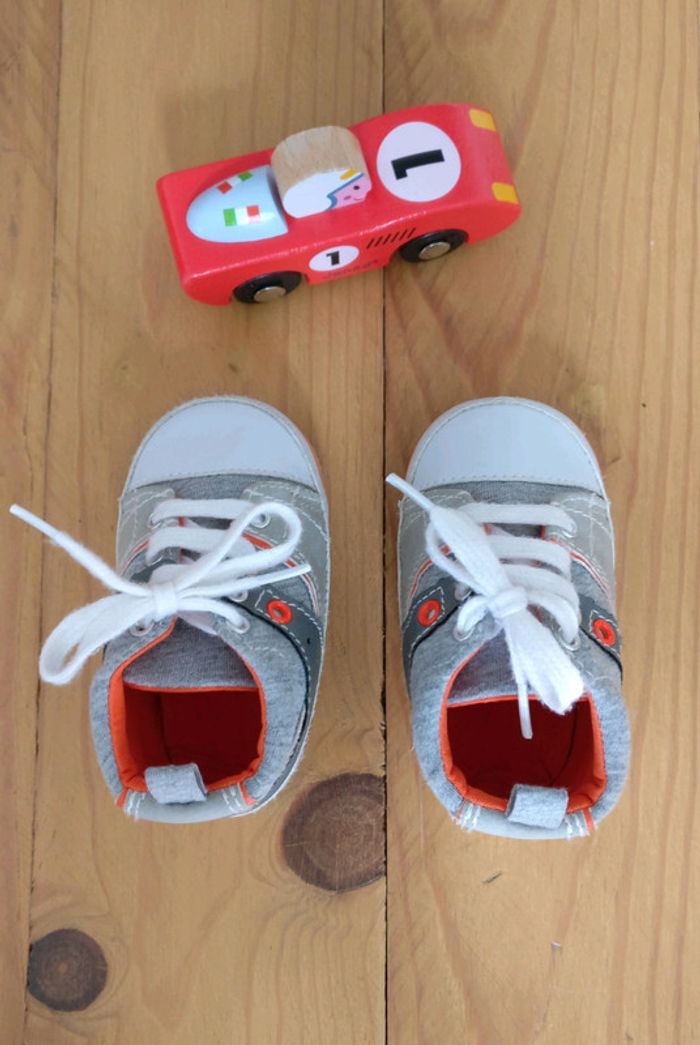 Chaussures bébé - photo numéro 3