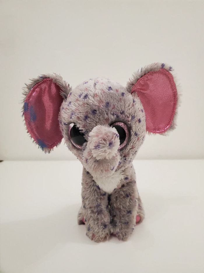 TY peluche d'un éléphant gris Bon état 18cm env.