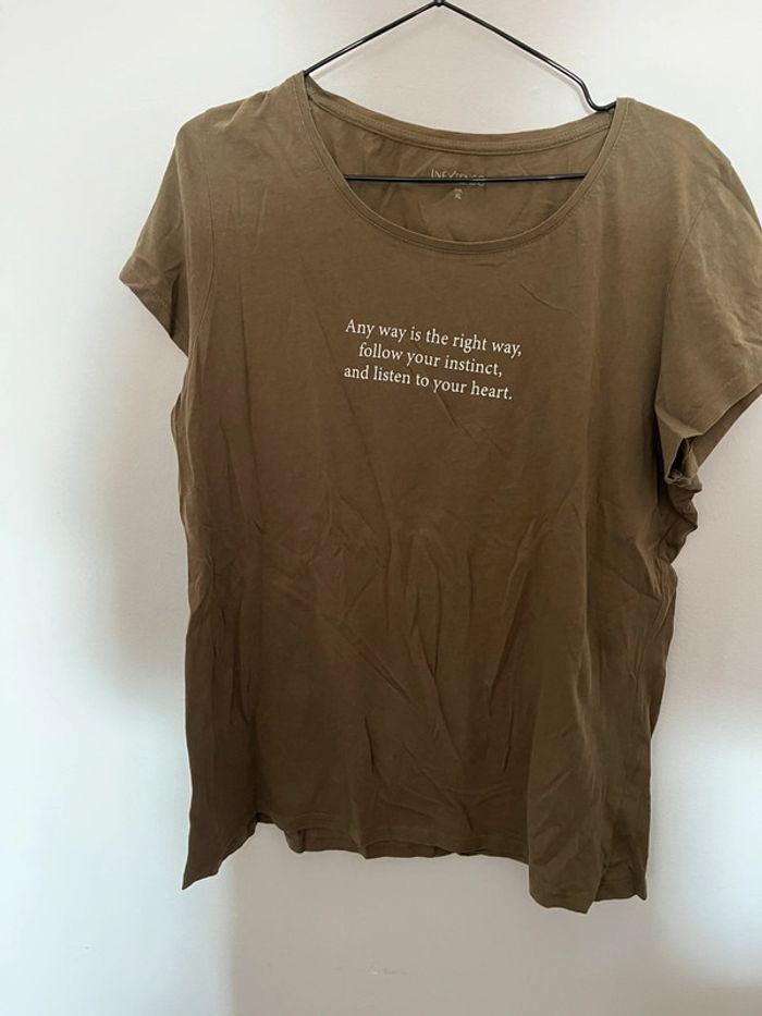 T-shirt kaki, taille Xl inextenso