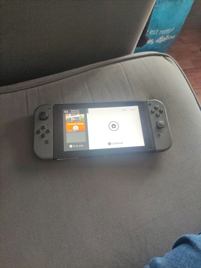 Nintendo switch v1 - photo numéro 7