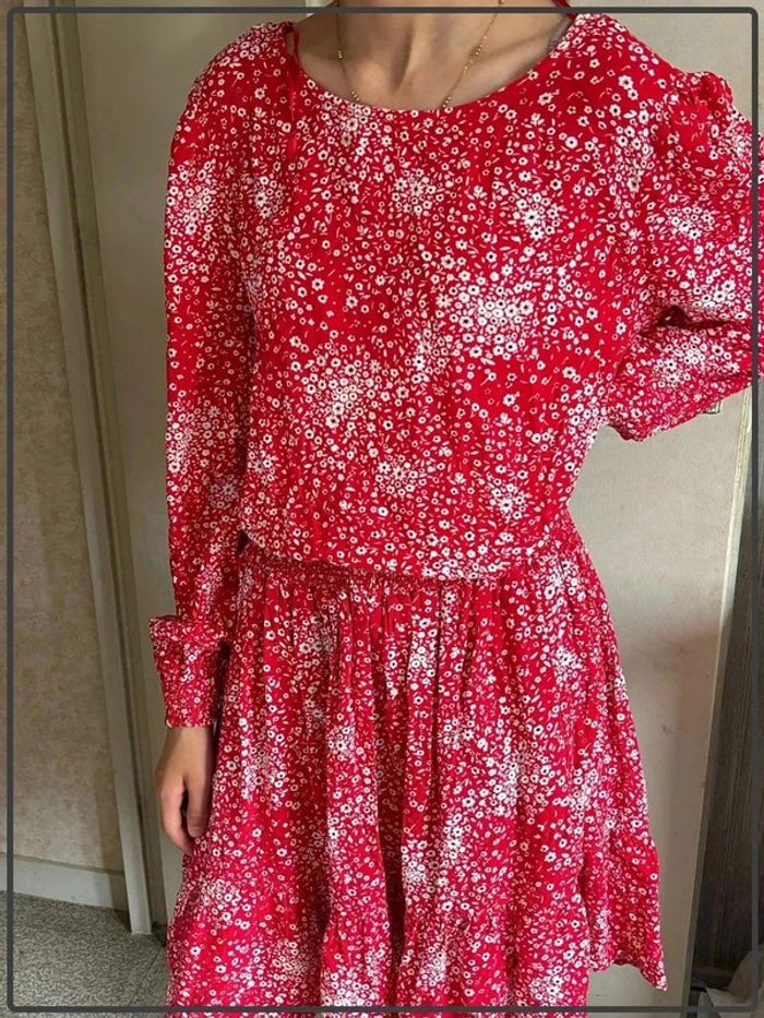 Robe fleurie taille 42 marque C&A * - photo numéro 2