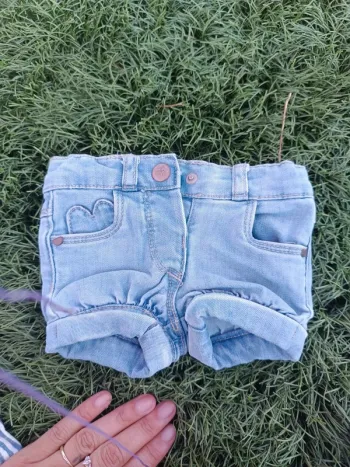 Short 3 mois