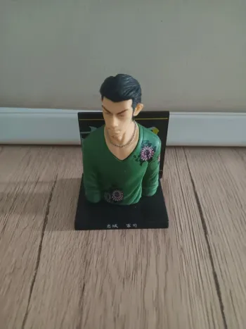 Figurine close x worst gunji iwaki