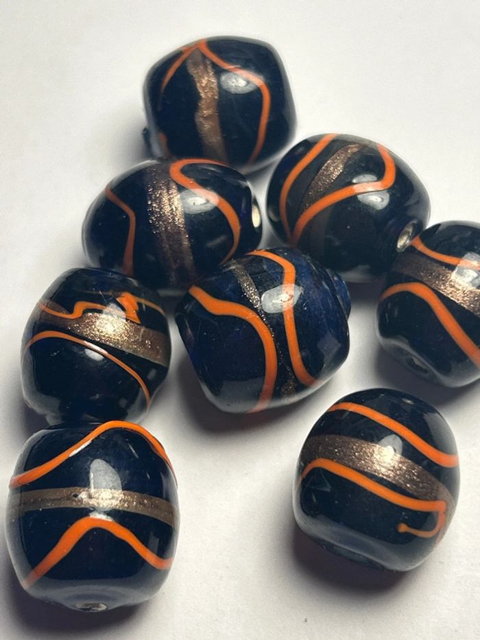 A566, Ensemble de grosses perles lampwork