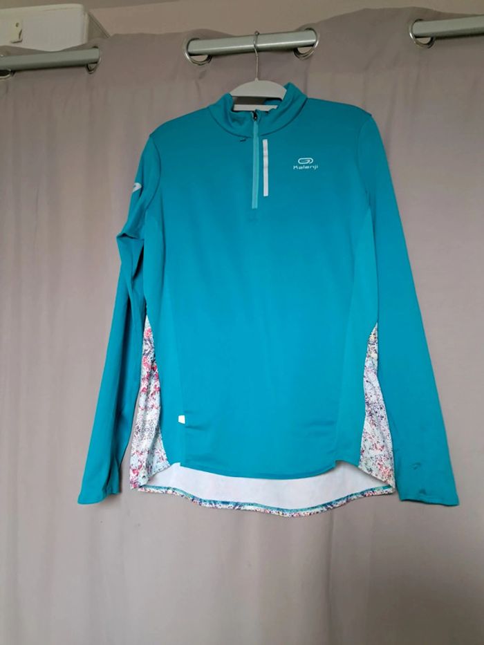 Lot haut de sport - photo numéro 2