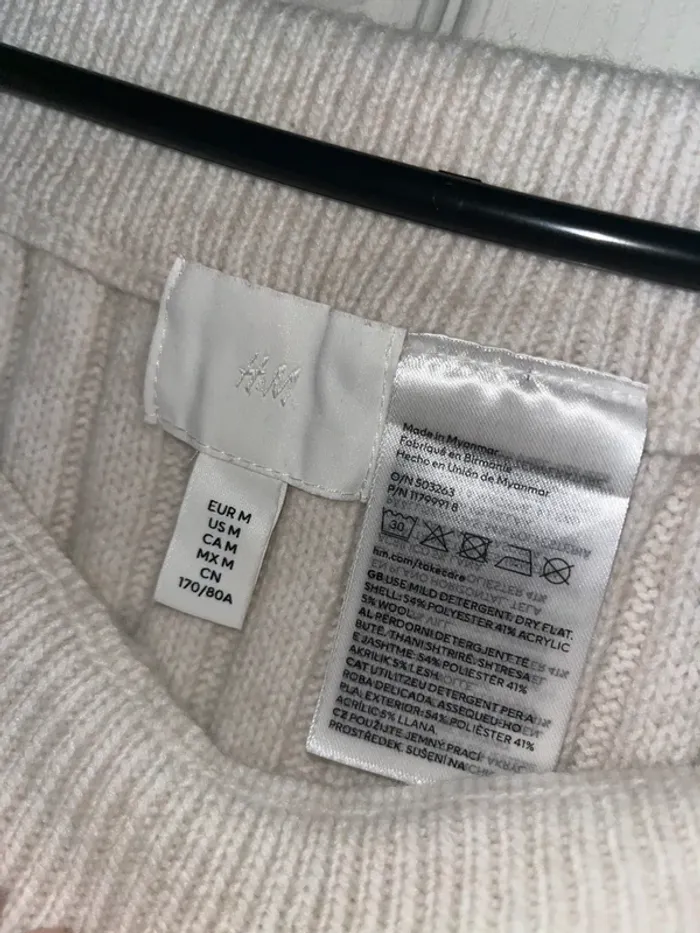 ensemble maille côtelé écru jupe et pull col v hm h&m crème - photo numéro 3