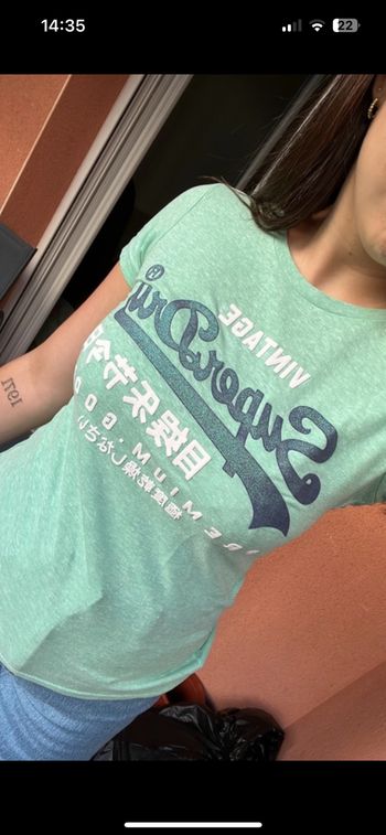 TEE shirt