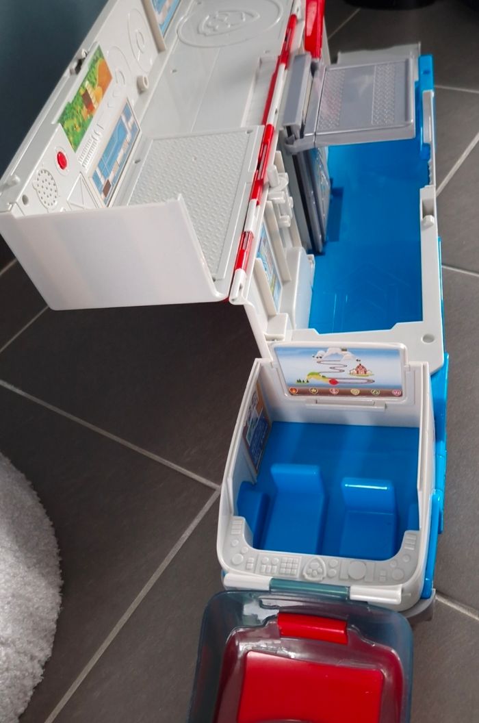 Camion Pat Patrouille et personnages - photo numéro 2