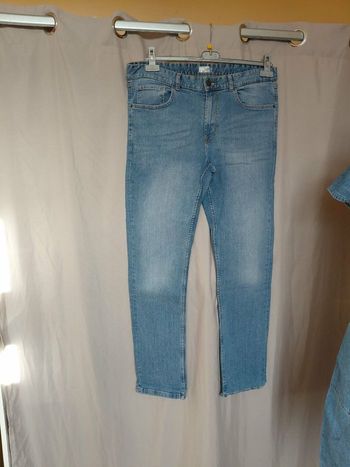 Très beau jeans slim femme T 44