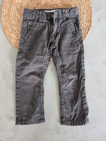 Jean gris foncé garçon taille 2 ans